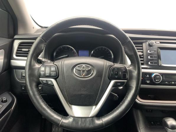 Toyota Highlander III (XU50) с пробегом 2015 года, цена 2 649 000 рублей, 170107 км, внедорожник, Автокод Объявления