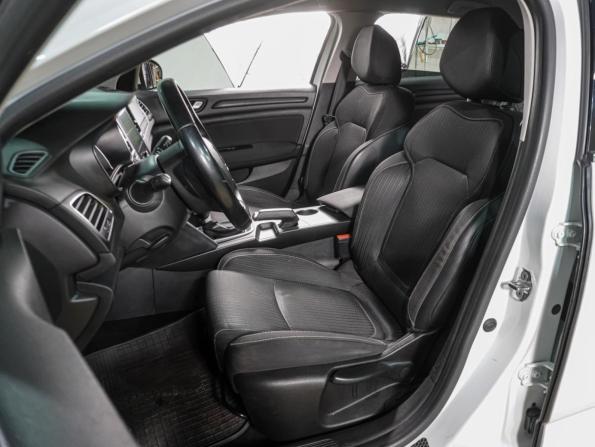 Renault Megane IV с пробегом 2019 года, цена 1 399 000 рублей, 152678 км, универсал, Автокод Объявления