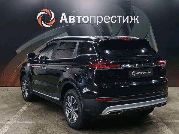 Geely Atlas Pro с пробегом 2023 года, цена 2 049 000 рублей, 38762 км, внедорожник, Автокод Объявления