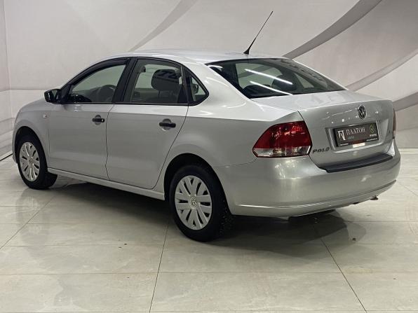 Volkswagen Polo V с пробегом 2010 года, цена 550 000 рублей, 210000 км, седан, Автокод Объявления