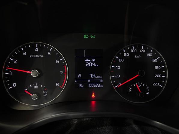 Kia Rio IV Рестайлинг с пробегом 2020 года, цена 1 495 000 рублей, 100629 км, седан, Автокод Объявления
