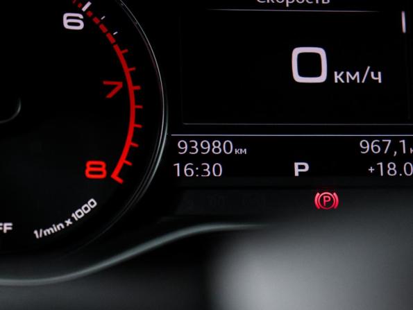 Audi A4 V (B9) с пробегом 2019 года, цена 2 475 000 рублей, 94000 км, седан, Автокод Объявления