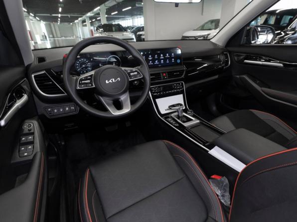 Kia Seltos I Рестайлинг с пробегом 2026 года, цена 3 000 000 рублей, 33 км, внедорожник, Автокод Объявления