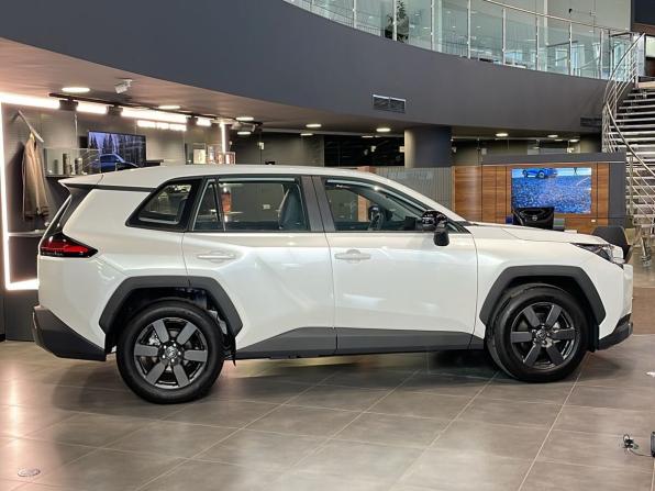 Toyota RAV4 VI (XA60) с пробегом 2025 года, цена 4 250 000 рублей, 38 км, внедорожник, Автокод Объявления
