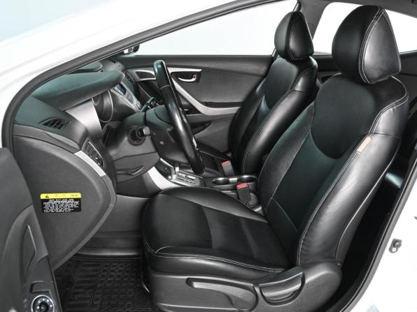 Hyundai Avante V с пробегом 2012 года, цена 1 249 000 рублей, 191349 км, седан, Автокод Объявления