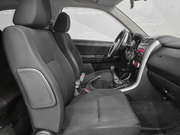 Suzuki Grand Vitara II Рестайлинг с пробегом 2011 года, цена 900 000 рублей, 120000 км, внедорожник, Автокод Объявления