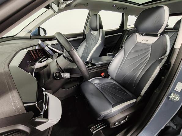 Geely Atlas II с пробегом 2024 года, цена 2 999 000 рублей, 42352 км, внедорожник, Автокод Объявления