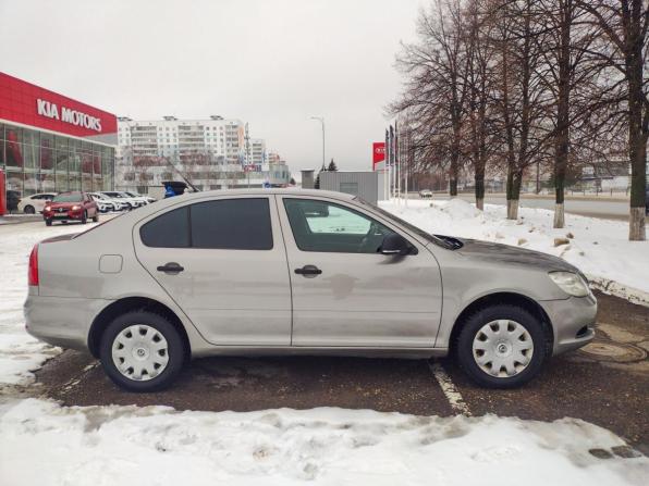 Skoda Octavia II (A5) Рестайлинг с пробегом 2011 года, цена 630 000 рублей, 229972 км, лифтбек, Автокод Объявления