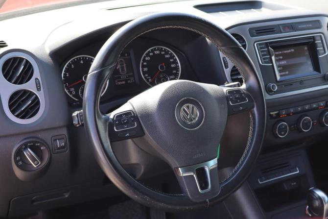 Volkswagen Tiguan I Рестайлинг с пробегом 2016 года, цена 1 549 000 рублей, 177000 км, внедорожник, Автокод Объявления