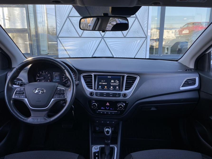 Hyundai Solaris II Москва  - изображение 11