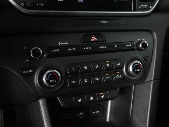 Kia Sportage IV Рестайлинг с пробегом 2021 года, цена 2 949 000 рублей, 35831 км, внедорожник, Автокод Объявления