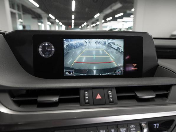 Lexus ES VII с пробегом 2021 года, цена 4 200 000 рублей, 59939 км, седан, Автокод Объявления