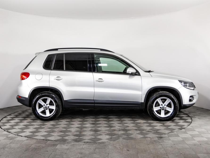 Volkswagen Tiguan I Рестайлинг Санкт-Петербург  - изображение 4