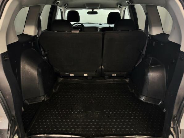 Mitsubishi Outlander II Рестайлинг с пробегом 2009 года, цена 870 000 рублей, 241850 км, внедорожник, Автокод Объявления