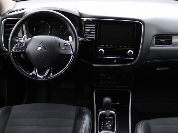 Mitsubishi Outlander III Рестайлинг 3 с пробегом 2021 года, цена 2 959 000 рублей, 73741 км, внедорожник, Автокод Объявления