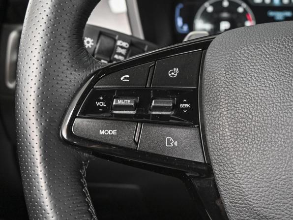 SsangYong Korando IV с пробегом 2021 года, цена 2 570 000 рублей, 46280 км, внедорожник, Автокод Объявления