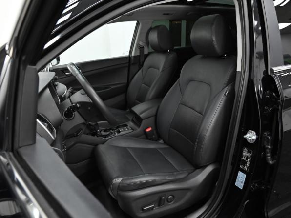 Hyundai Tucson III Рестайлинг с пробегом 2019 года, цена 2 199 000 рублей, 175000 км, внедорожник, Автокод Объявления