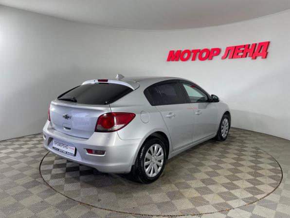 Chevrolet Cruze I Рестайлинг с пробегом 2015 года, цена 855 000 рублей, 73500 км, хэтчбек, Автокод Объявления