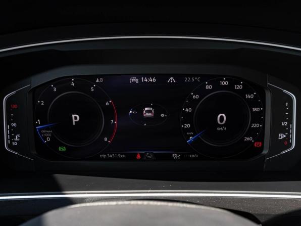 Volkswagen Tiguan II Рестайлинг с пробегом 2021 года, цена 3 140 000 рублей, 53626 км, внедорожник, Автокод Объявления