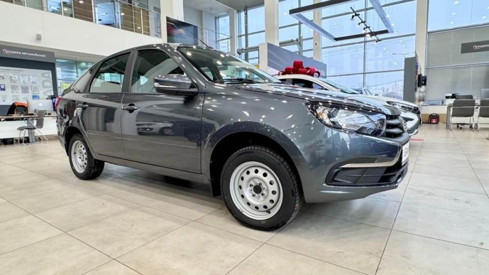 Lada (ВАЗ) Granta I Рестайлинг Астрахань  - изображение 3