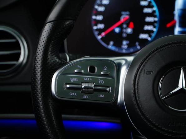 Mercedes-Benz S-Класс VI (W222 C217) Рестайлинг с пробегом 2018 года, цена 4 557 077 рублей, 159175 км, седан, Автокод Объявления
