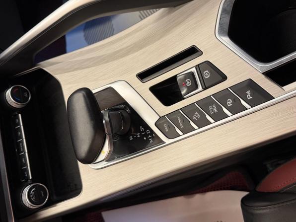 Geely Coolray I с пробегом 2023 года, цена 1 429 000 рублей, 117000 км, внедорожник, Автокод Объявления