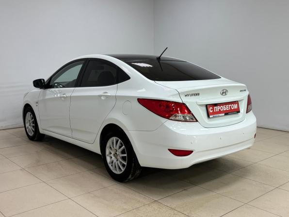 Hyundai Solaris I с пробегом 2012 года, цена 850 000 рублей, 141270 км, седан, Автокод Объявления