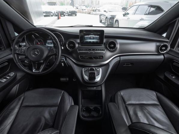 Mercedes-Benz V-Класс III (W447) Рестайлинг с пробегом 2019 года, цена 4 800 000 рублей, 192197 км, минивэн, Автокод Объявления