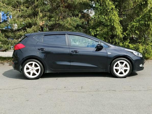 Kia Ceed II с пробегом 2014 года, цена 1 049 000 рублей, 187546 км, хэтчбек, Автокод Объявления