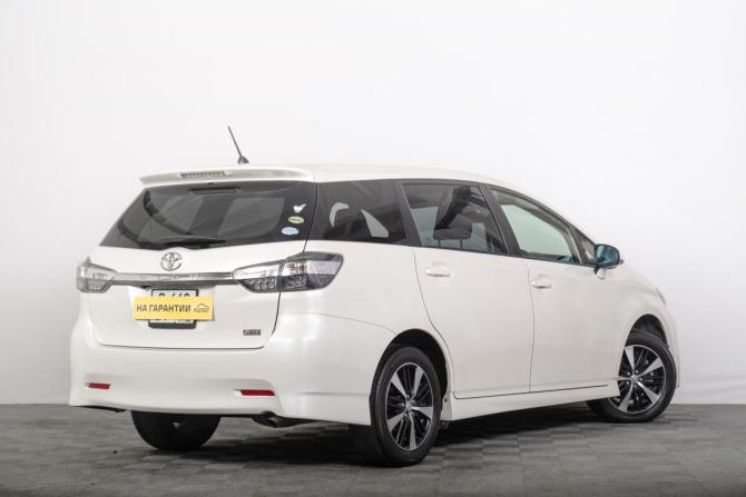 Toyota Wish II Рестайлинг с пробегом 2012 года, цена 1 449 000 рублей, 144600 км, минивэн, Автокод Объявления