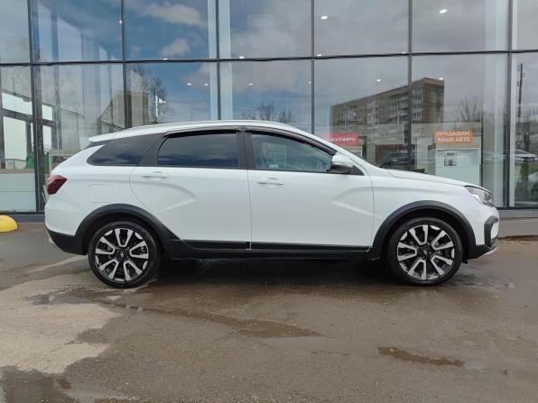 Lada (ВАЗ) Vesta I Рестайлинг (NG) с пробегом 2024 года, цена 1 470 000 рублей, 41220 км, универсал, Автокод Объявления