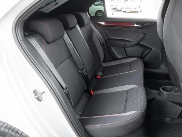 Volkswagen Polo VI с пробегом 2021 года, цена 1 624 070 рублей, 120311 км, лифтбек, Автокод Объявления