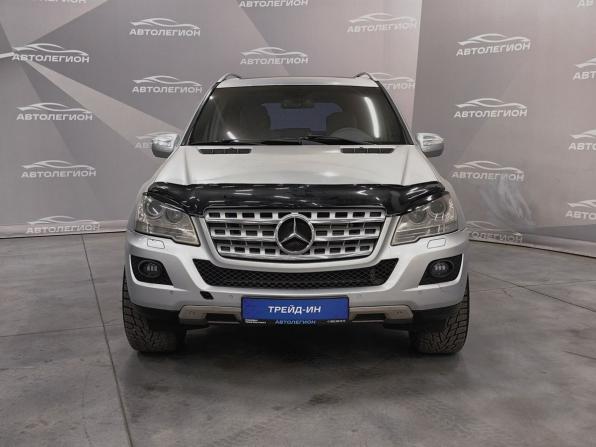 Mercedes-Benz M-Класс II (W164) Рестайлинг с пробегом 2009 года, цена 1 850 000 рублей, 305948 км, внедорожник, Автокод Объявления