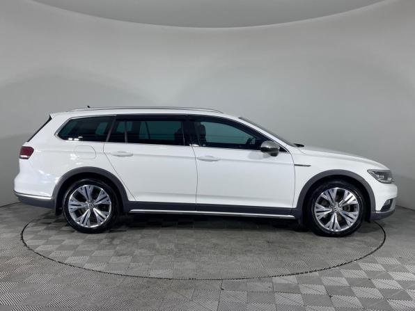 Volkswagen Passat B8 с пробегом 2019 года, цена 2 450 000 рублей, 208403 км, универсал, Автокод Объявления