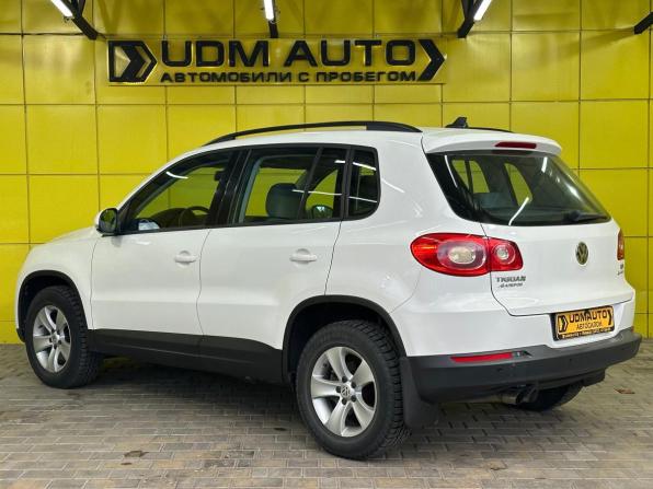 Volkswagen Tiguan I с пробегом 2011 года, цена 1 320 000 рублей, 34000 км, внедорожник, Автокод Объявления