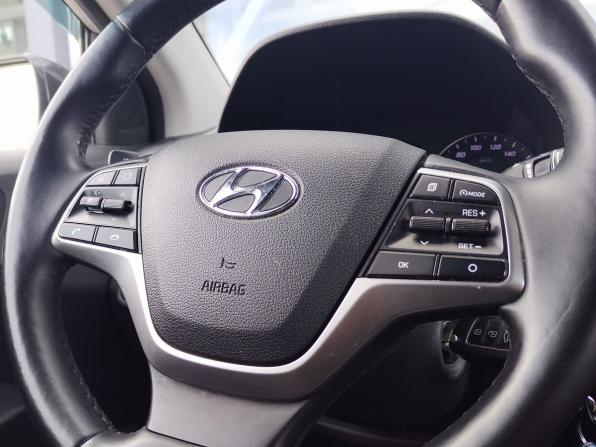 Hyundai Solaris II Рестайлинг с пробегом 2020 года, цена 1 270 000 рублей, 136100 км, седан, Автокод Объявления