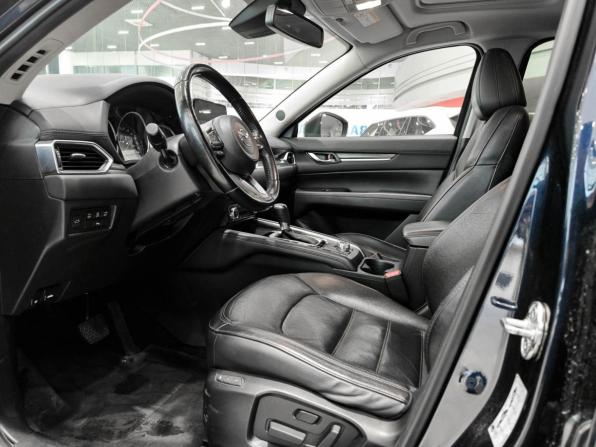 Mazda CX-5 II с пробегом 2017 года, цена 2 410 000 рублей, 81145 км, внедорожник, Автокод Объявления