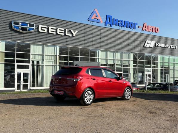 Kia Rio III Рестайлинг с пробегом 2017 года, цена 948 000 рублей, 136668 км, хэтчбек, Автокод Объявления