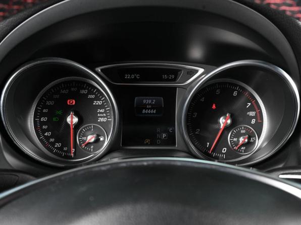 Mercedes-Benz CLA I (C117 X117) Рестайлинг с пробегом 2016 года, цена 2 149 000 рублей, 84444 км, седан, Автокод Объявления