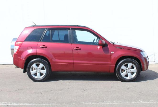 Suzuki Grand Vitara II с пробегом 2007 года, цена 750 000 рублей, 206095 км, внедорожник, Автокод Объявления