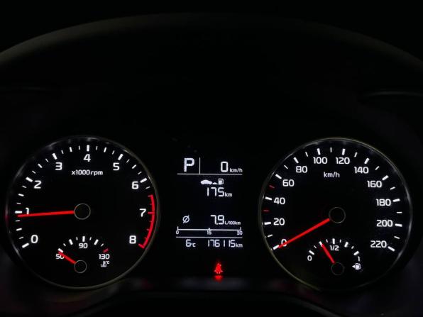 Kia Rio IV с пробегом 2018 года, цена 1 055 000 рублей, 176616 км, седан, Автокод Объявления