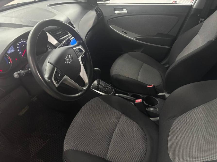 Hyundai Solaris I Санкт-Петербург  - изображение 10