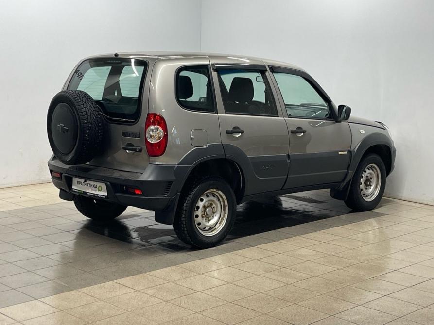 Chevrolet Niva I Рестайлинг Санкт-Петербург  - изображение 5