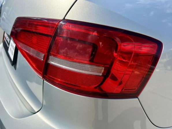 Volkswagen Jetta VI Рестайлинг с пробегом 2015 года, цена 1 099 000 рублей, 97159 км, седан, Автокод Объявления