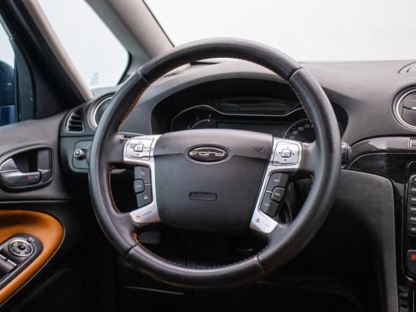 Ford S-MAX I Рестайлинг с пробегом 2011 года, цена 1 100 000 рублей, 247186 км, минивэн, Автокод Объявления