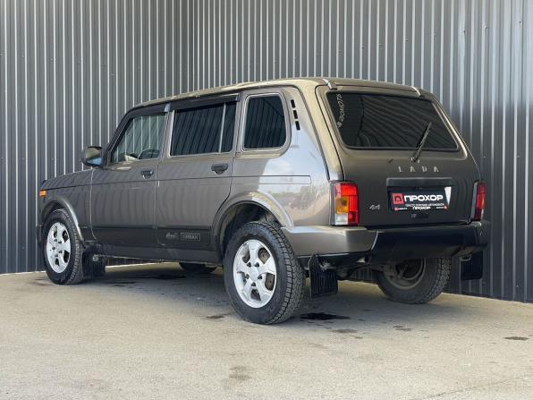 Lada (ВАЗ) 2131 (4x4) I с пробегом 2018 года, цена 647 000 рублей, 124910 км, внедорожник, Автокод Объявления
