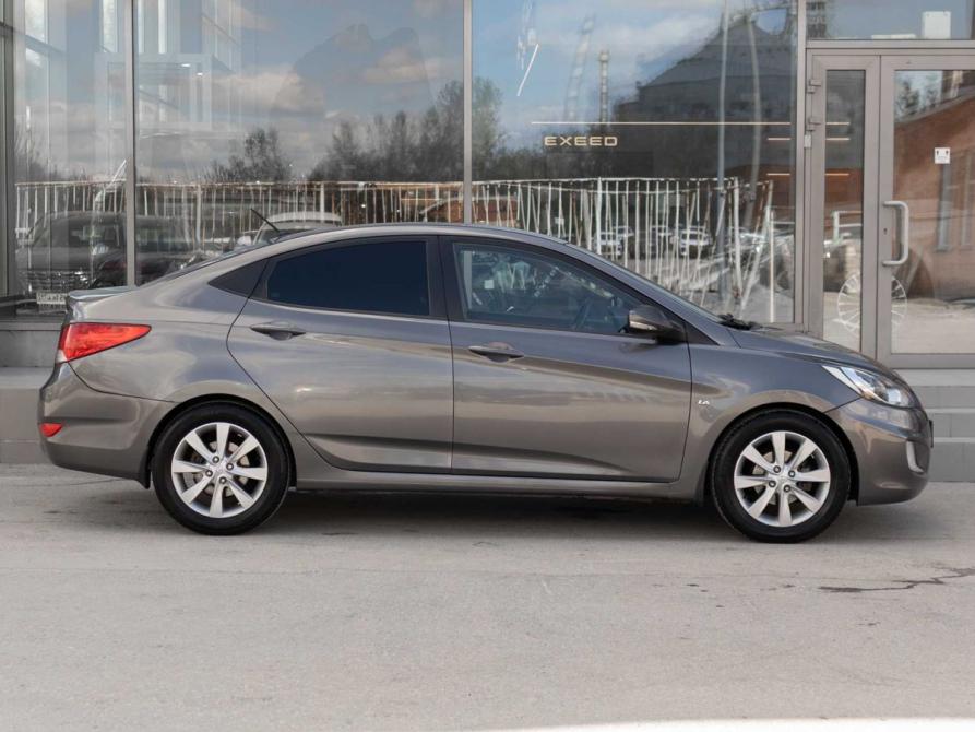 Hyundai Solaris I Новосибирск  - изображение 4