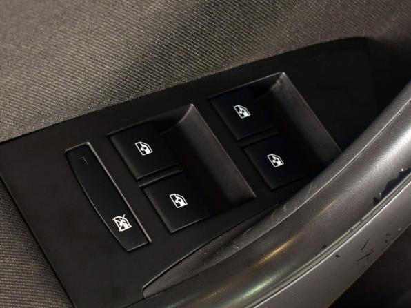 Opel Astra J Рестайлинг с пробегом 2014 года, цена 945 995 рублей, 116605 км, седан, Автокод Объявления