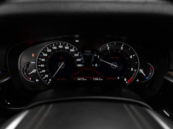 BMW 5 серии VII (G30/G31/G38) с пробегом 2017 года, цена 3 640 000 рублей, 94165 км, седан, Автокод Объявления