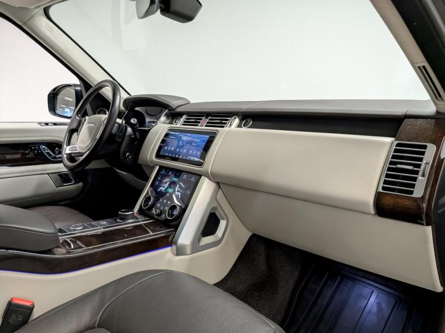 Land Rover Range Rover IV Рестайлинг Санкт-Петербург  - изображение 11